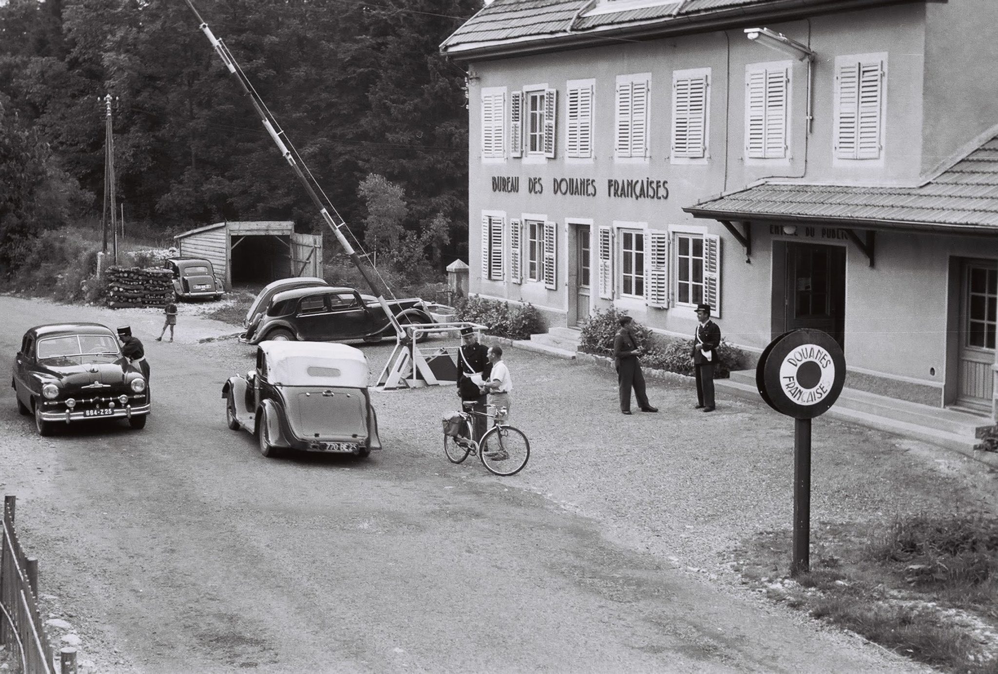 Zoom de la médiathèque Quel est le nom de ce poste frontière